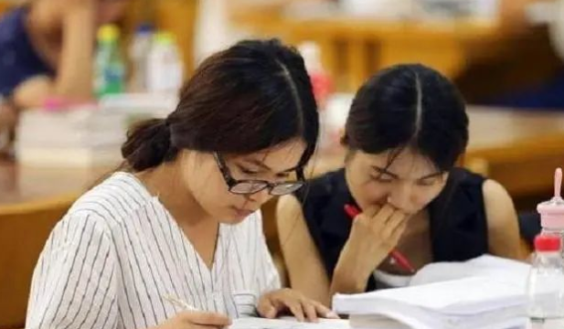 护士|男生不想娶的女生职业排名,护士无缘前三,榜首颜值高但却不敢娶