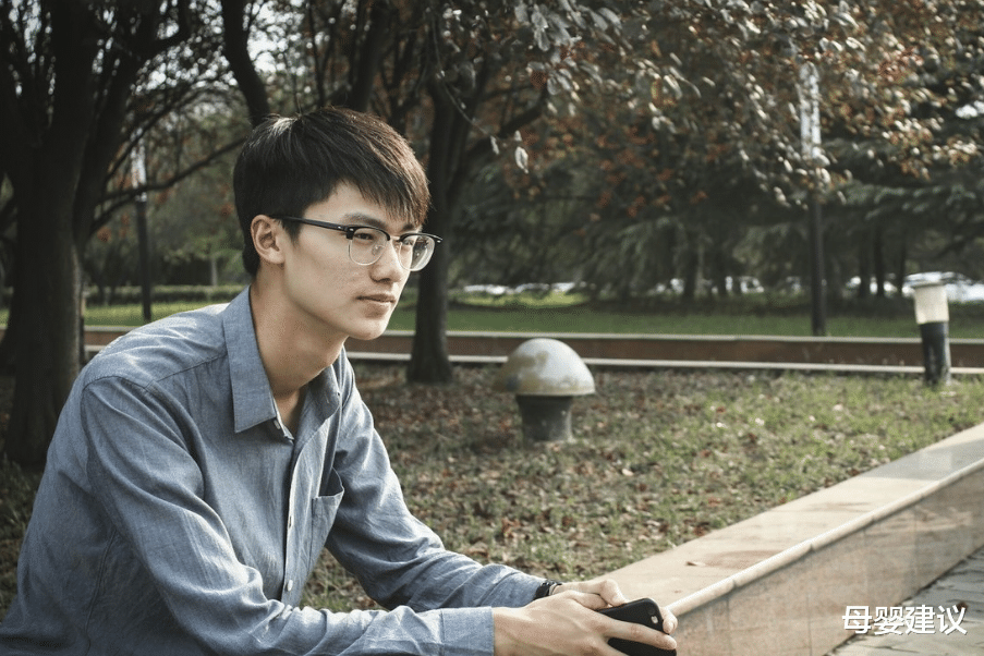 母婴建议|华中师大毕业生去小学面试，却遭到拒绝，一个数字让他看清现实