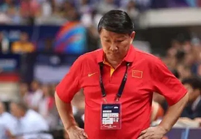 |中国篮协领导姚明、宫鲁鸣皆亿万富翁：一个月薪2万，一个月薪七千
