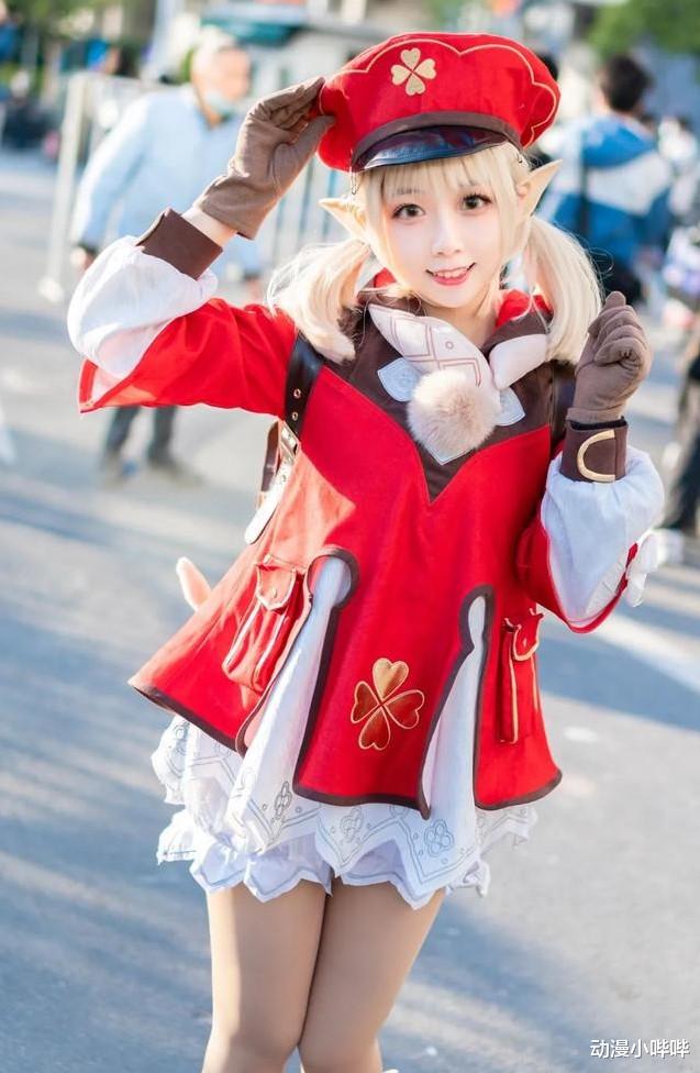 女装大佬|同样COS《原神》中的刻晴,为什么“女装大佬”会显得更加还原?