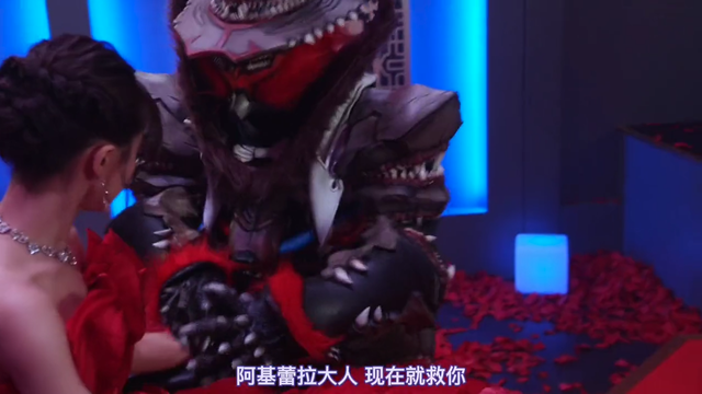 乌贼|假面骑士Revice：黄昏见证虔诚的信徒，野狼虽野，但对女王最忠心