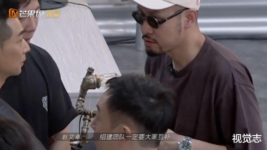 视觉志|「披荆斩棘的哥哥」大型职场心机学。