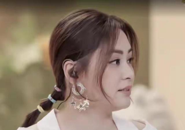 郭京飞|2021年，这五个著名演员都发福了，王一博、郭京飞、阿娇上榜