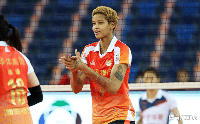 瓦爾加|瓦爾加斯發(fā)球失靈！劉晏含已被摸透，天津女排因這一問題衛(wèi)冕懸了