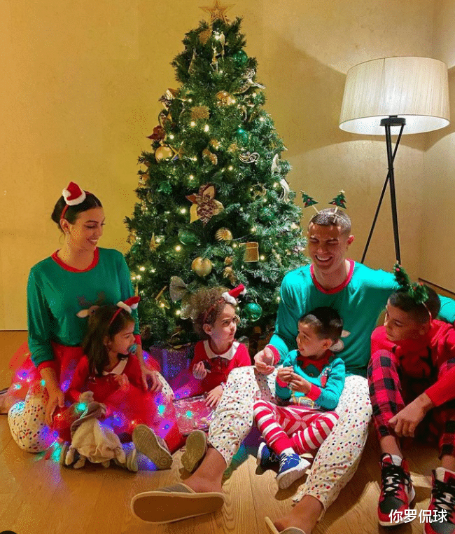 郑爽|论公关能力，华晨宇背后的人可真不简单！郑爽啊，学学他和C罗吧