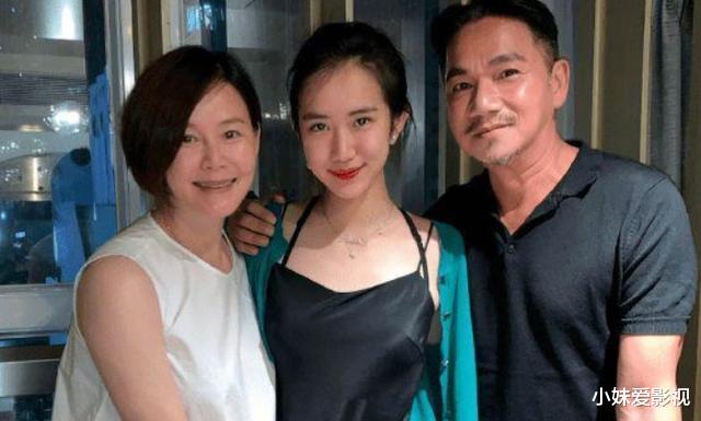 俞飞鸿|孟晚舟回家!6个港台艺人开心发文,郭碧婷婆婆:第一次热泪盈眶