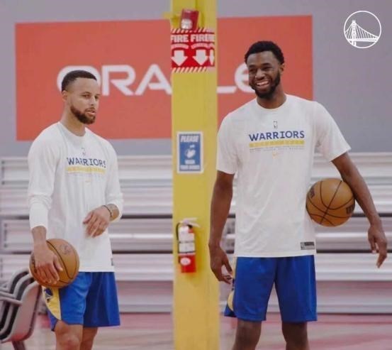 iPhone 勇士酝酿交易？维金斯位置尴尬，英格拉姆或联手“水花”重建王朝