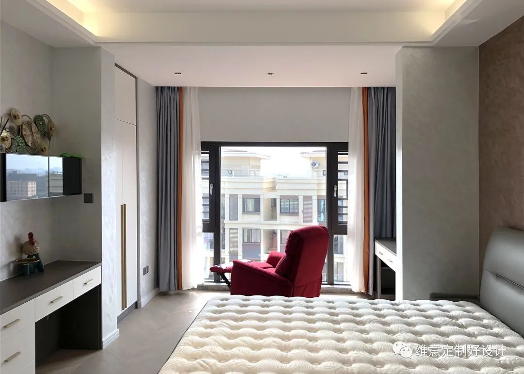 客厅坚决不打柜子,全屋无主灯,这套房子不只变大10㎡