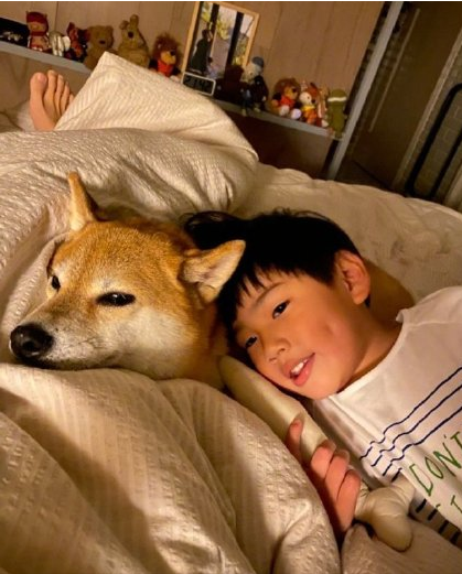 孔雪儿|歌手陈嘉桦：37岁患肿瘤，39岁“直播生娃”，产后患3年尿失禁