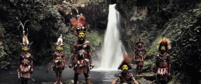 月球 拥有三条腿的男人是什么样子？11张罕见照片，让你“大开眼界”！