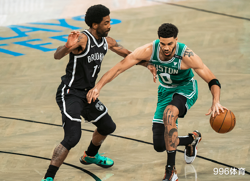 詹姆斯·哈登|13投5中，21分！恭喜哈登，9年了，終于能像庫里一樣打富裕仗