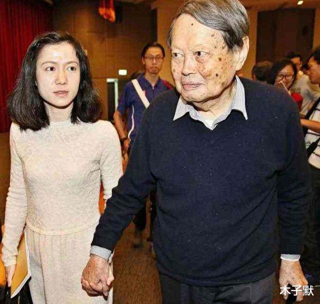 木子默|75岁老戏骨让小39岁女友堕胎,爱上已婚已育男人,一开始就输了