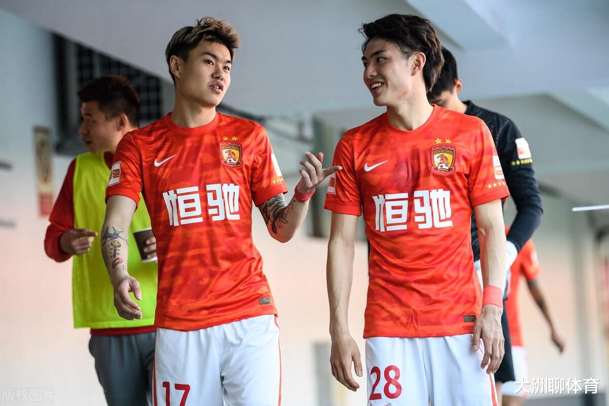 廣州隊(duì)|點(diǎn)贊！中超傳出消息：廣州隊(duì)再刮“青春風(fēng)暴”，中國(guó)足協(xié)有功勞