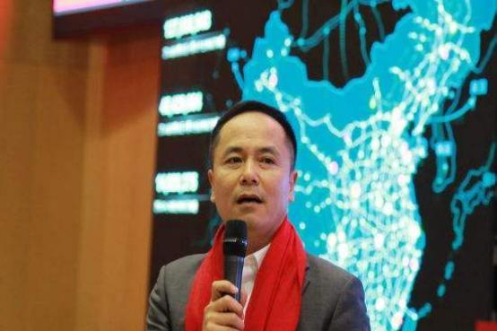 阿里巴巴|他拥有浙江39座大厦，不但娶明星妻子，还从马云那里赚走200亿