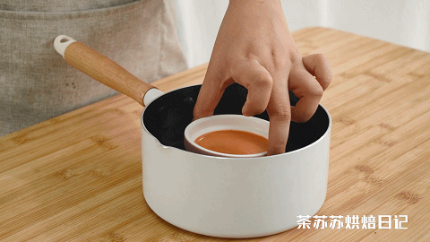 茶苏苏烘焙日记|奶茶店花钱都想学的配方!在家有口锅就能做,超滑超duang~