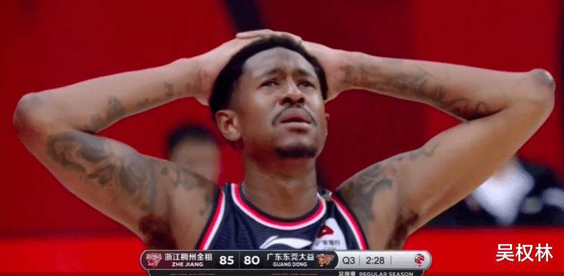 马尚|噩耗！广东官宣马尚跟腱断裂，阿联后又一人倒下，辽宁渔翁得利