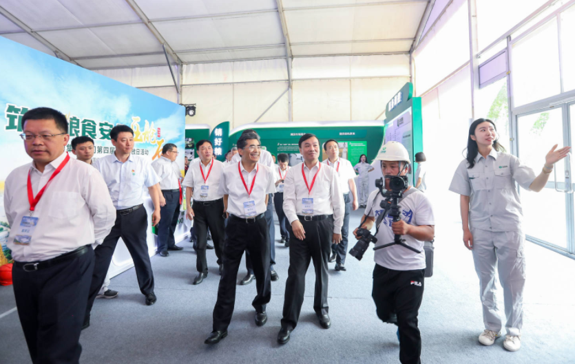 中储粮|知名国企“中储粮”开始招聘，六险二金食宿全包，入职门槛却不高