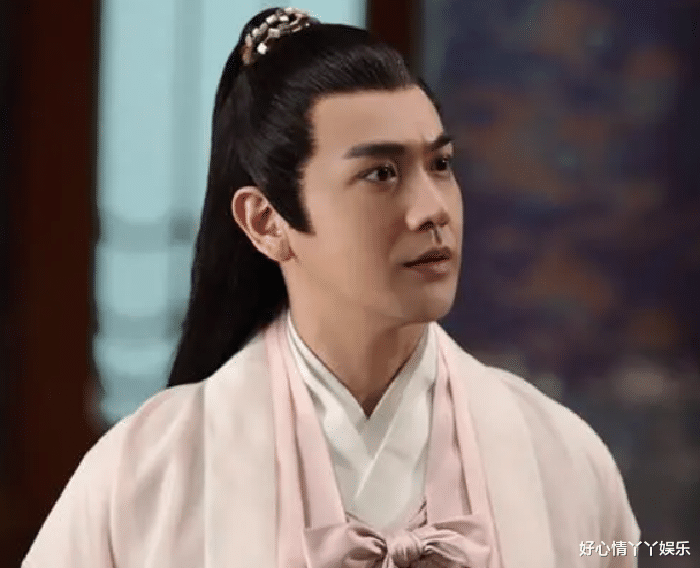 夜华|三生三世：父神的儿子是墨渊和夜华，那么父神又是何方神圣呢？