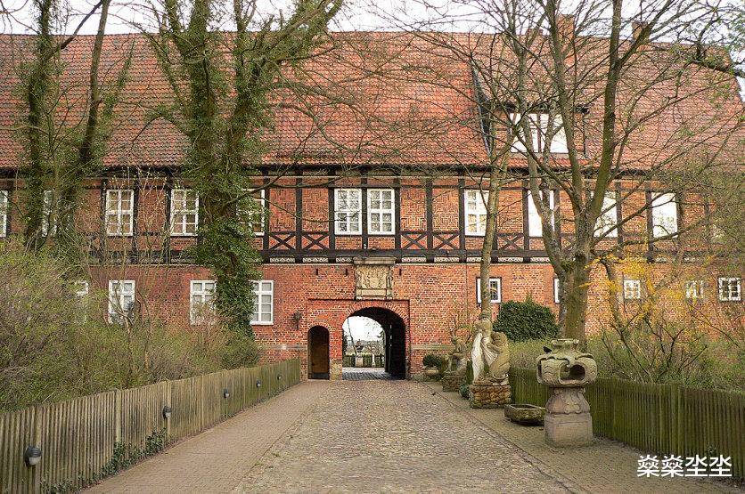 英国 被囚禁32年的汉诺威王妃，从未当过英国王后的多萝西娅（下）