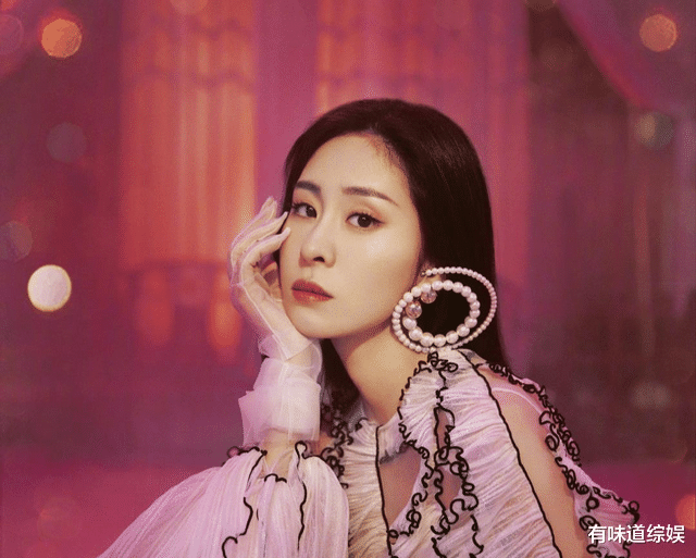 华晨宇|为什么张碧晨不要名分也要给华晨宇生孩子？华晨宇家不是一般有钱