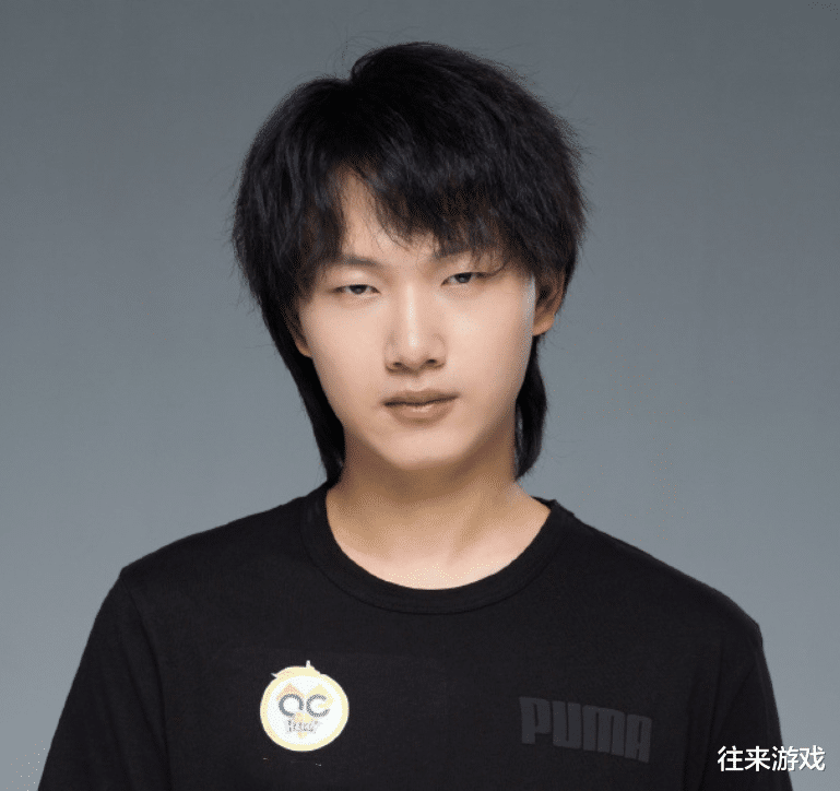 fly|fly拿出职业号冲击国服，看清和国一的差距，粉丝直言：不敢信！