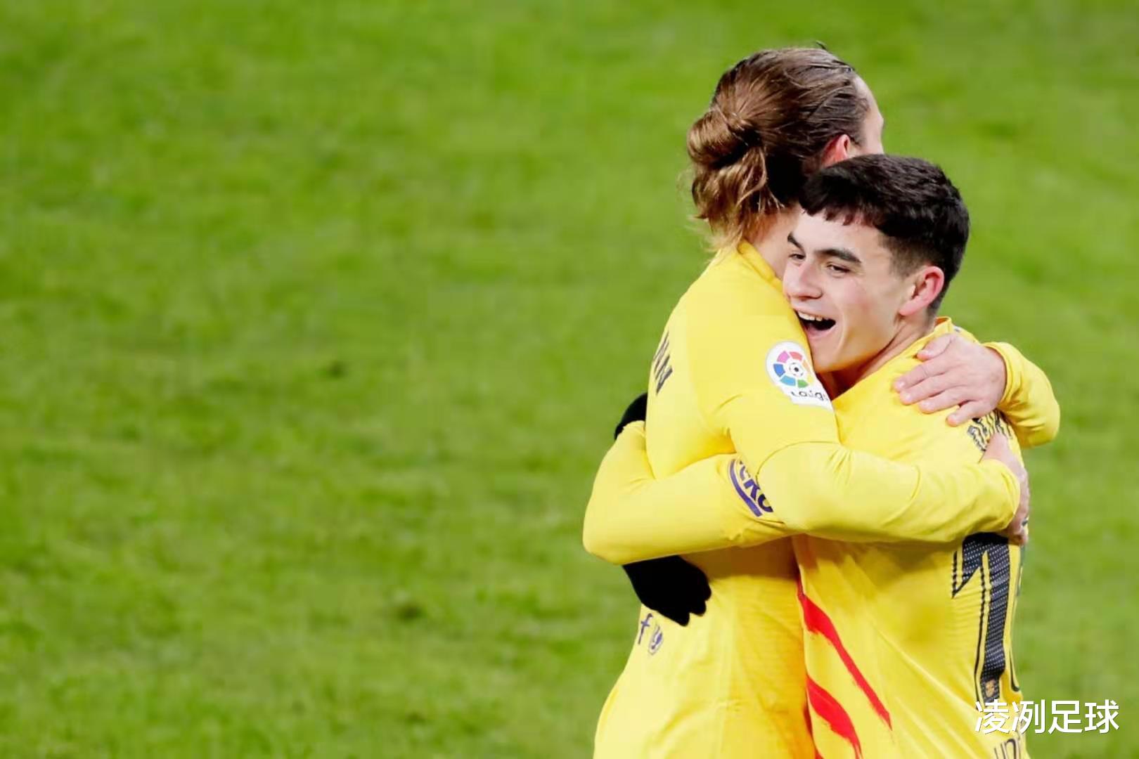 巴塞罗那|18岁！年薪40万疯涨到800万！巴萨高薪续约队内超级天才，断绝红军希望