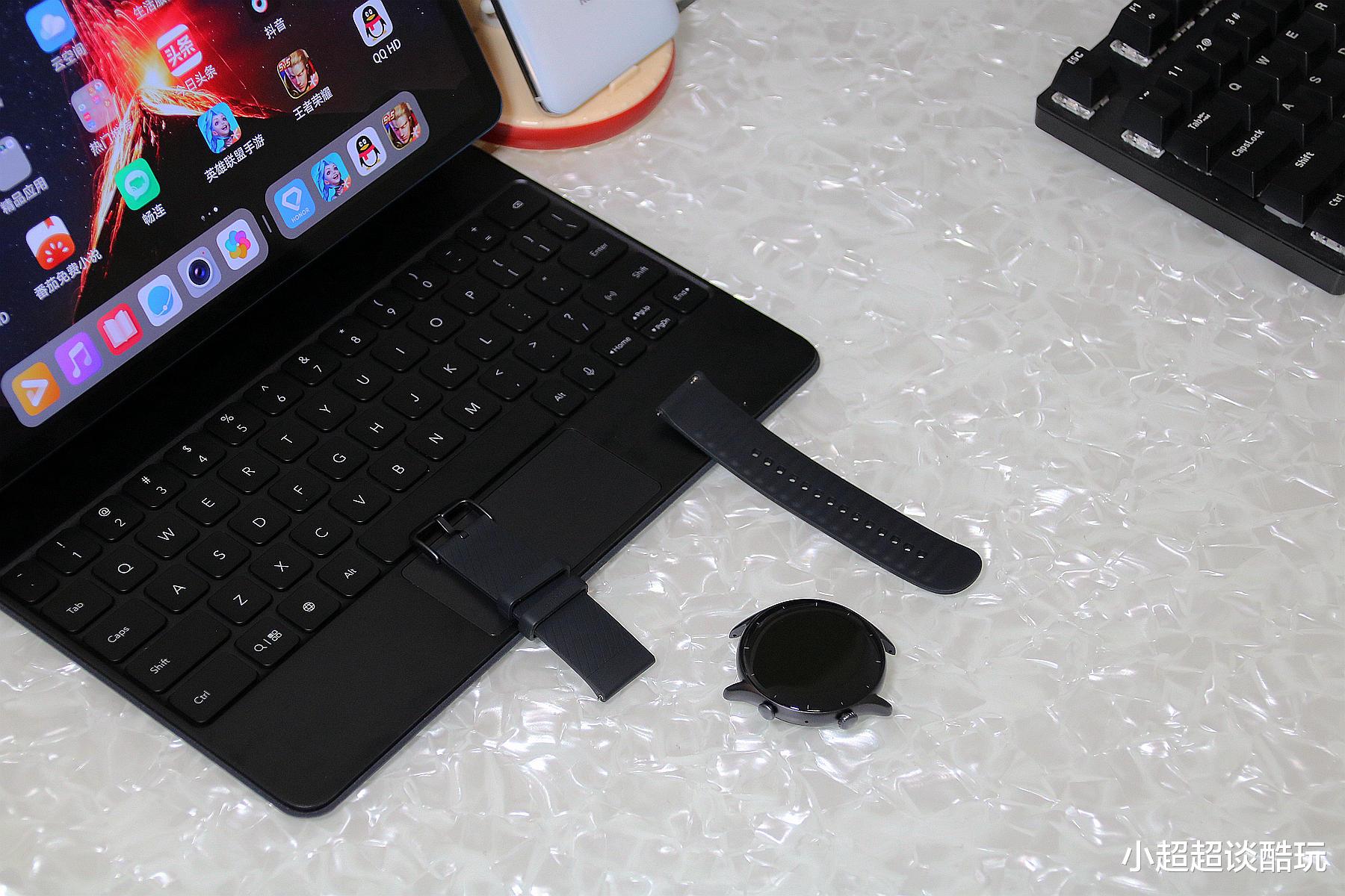 日产GT-R|颜值与实力并存的华米新品，Amazfit 跃我GTR3评测体验