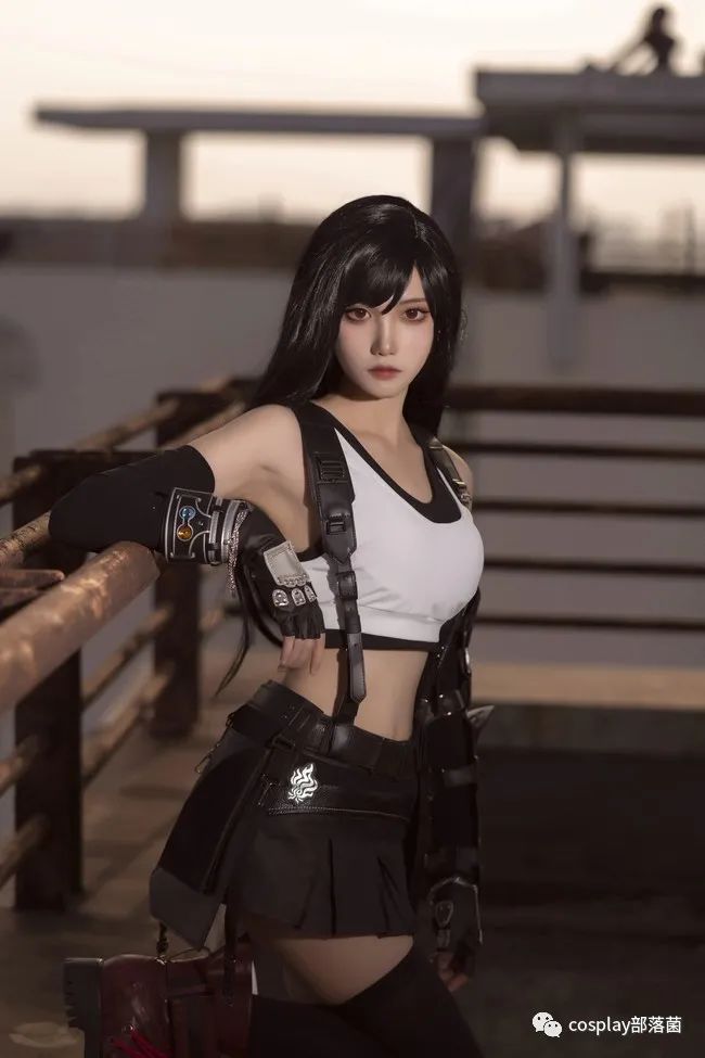 |cos:最终幻想7重制版蒂法cos正片