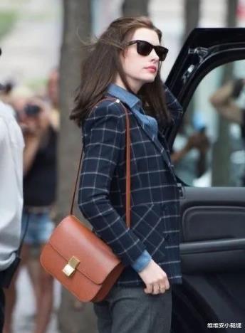 |安妮海瑟薇有多时髦？从实习生到时髦精的穿搭，堪称职场教科书