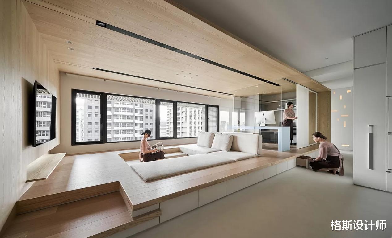 台湾夫妻138㎡的家，因巧妙布局而走红网络，客厅设计好特别