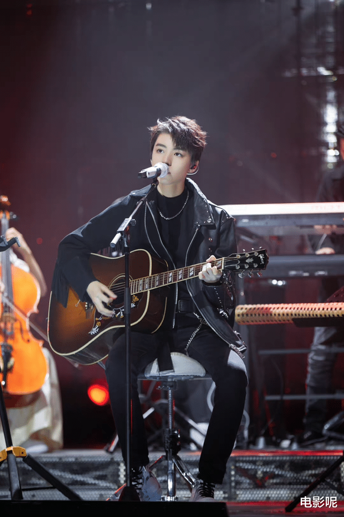 陈伟霆|王俊凯被旧人喊话开演唱会，二人因综艺结缘，如今对小凯念念不忘