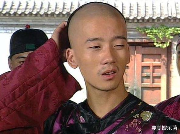 陈创|陈创：因丑靠“狗”走红，今秦海璐为他作配，47岁头发花白仍单身