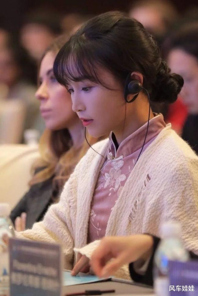 李子柒|李子柒停更75天接受央媒采访，她的清醒，打了多少网红的脸？