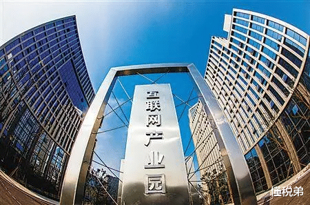 懂税弟 调查研究表明，互联网巨头纷纷选择在重庆落户进行布局的原因