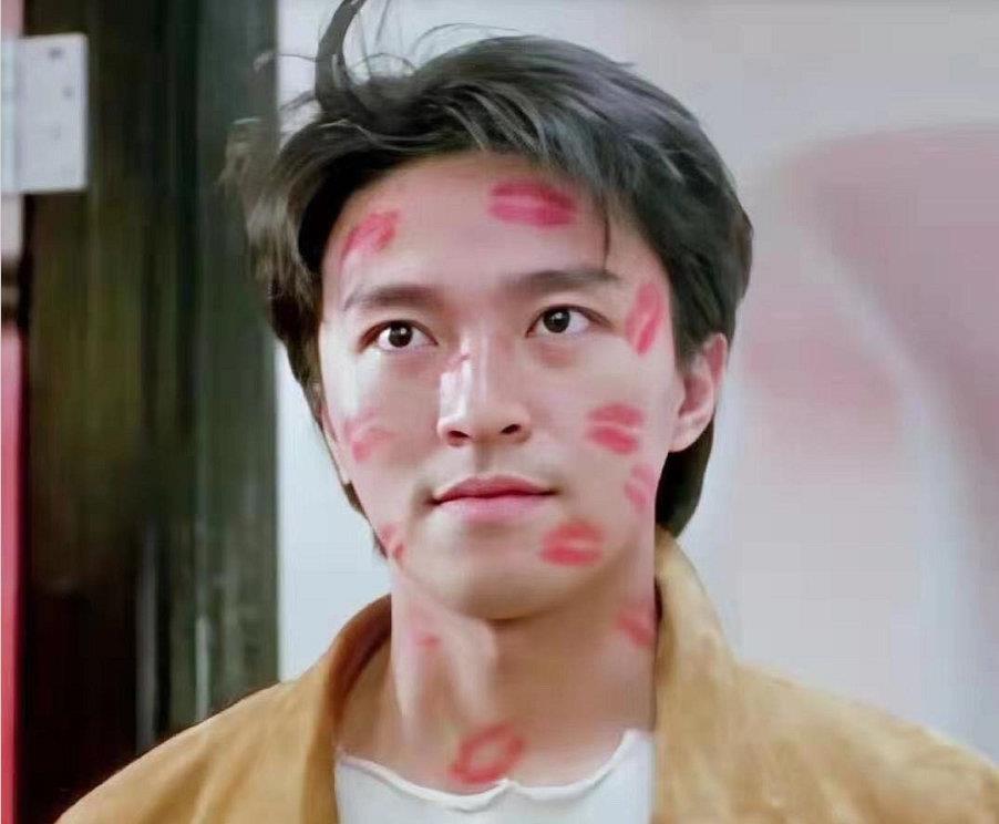 蔡徐坤|网爆周星驰与17岁落选港姐恋情，周星驰方的回应来了