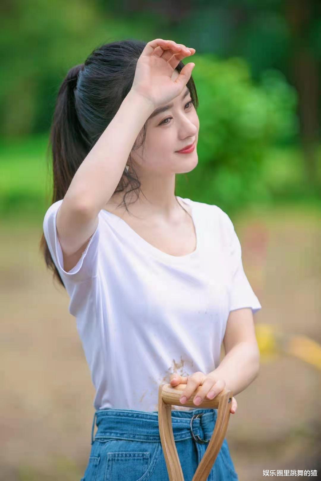 黄牛|黄牛曝光娱乐圈内幕，赵丽颖杨超越票价低，王一博不如肖战贵