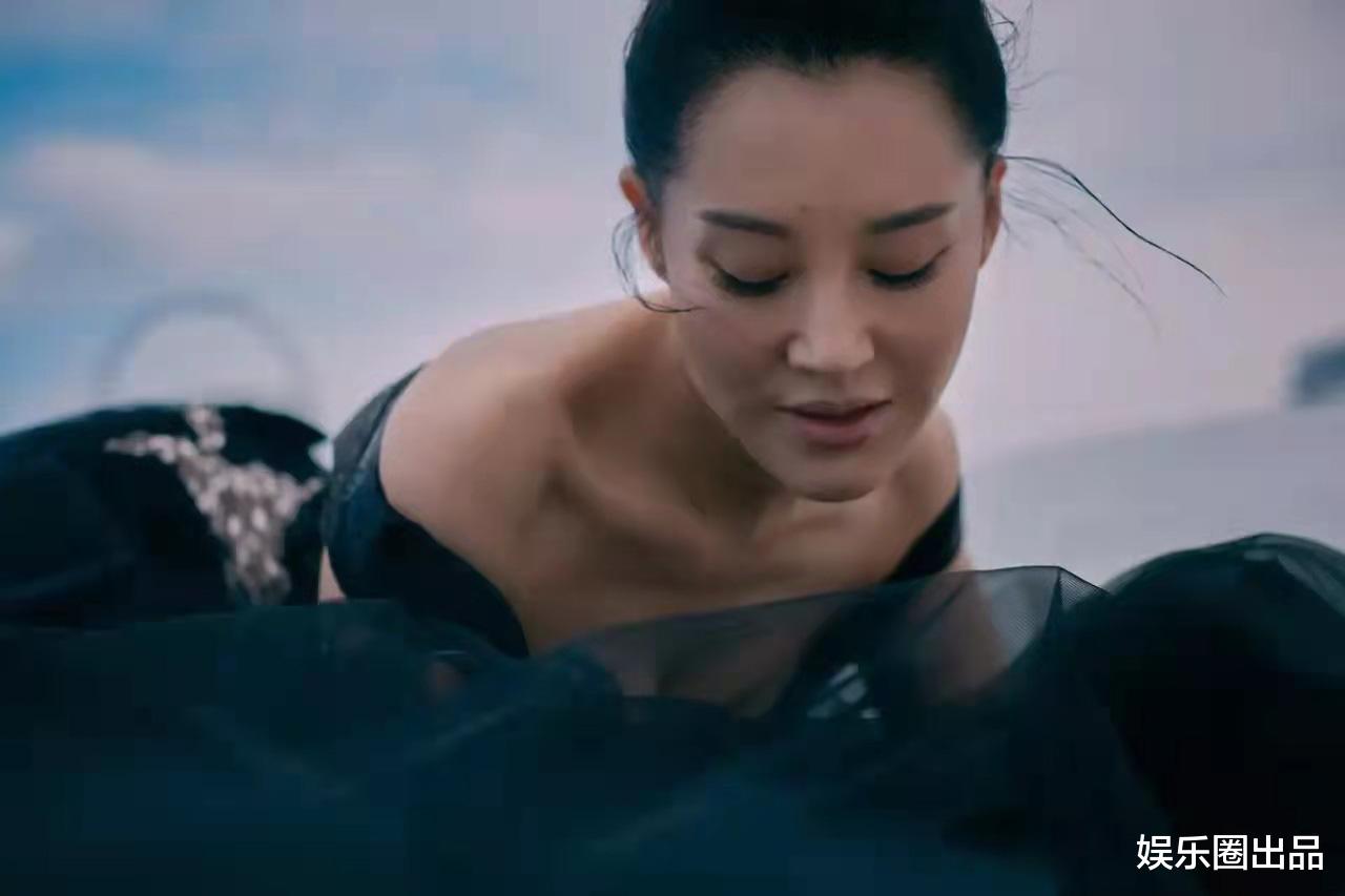 许晴|还记得许晴在海边拍摄的大片吗？再次被翻出，浏览量超过820万次