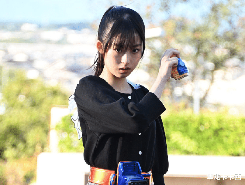 acgn漫評|假面騎士revice：小櫻腰帶部分設定揭秘 原設定的量產腰帶被改造