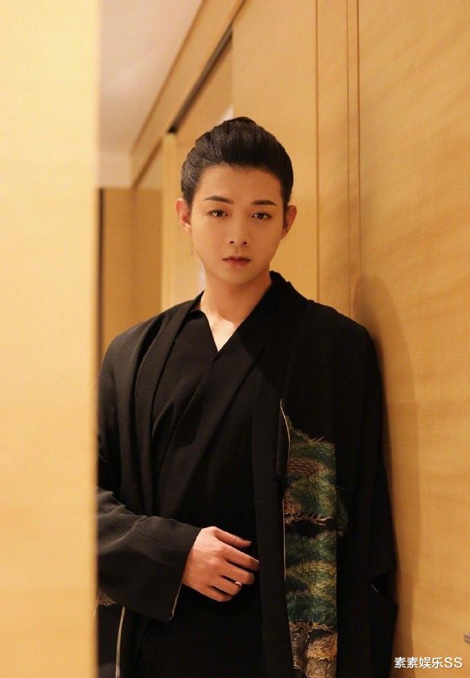 江疏影|霍尊所犯的3大原则错误，直到退圈也没有意识到，看懂的人都笑了