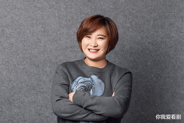 拥抱|何炅和吴昕拥抱后，大张伟有了新选择，周深和毛不易为什么引人关注