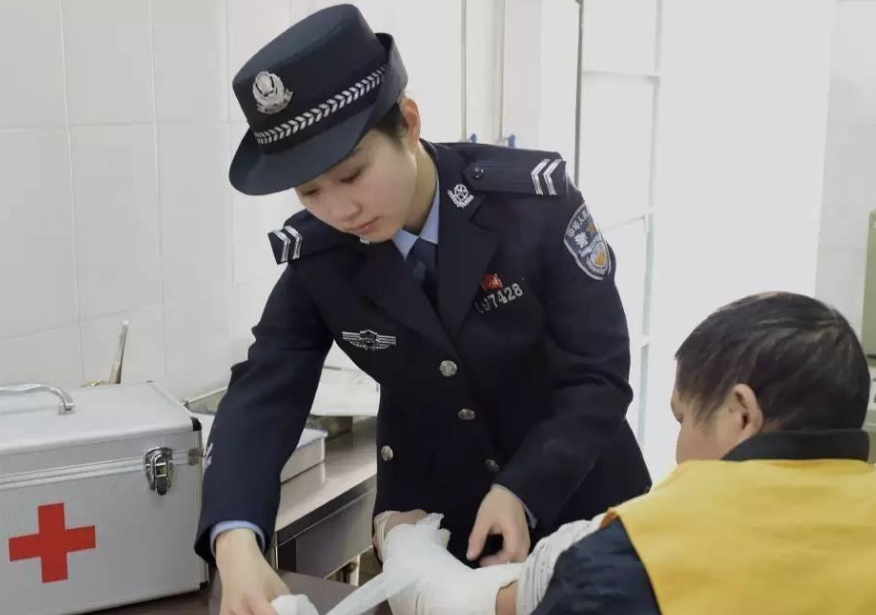 大学生|狱警迎来“大扩招”，福利待遇优厚且门槛低，专科生也有机会