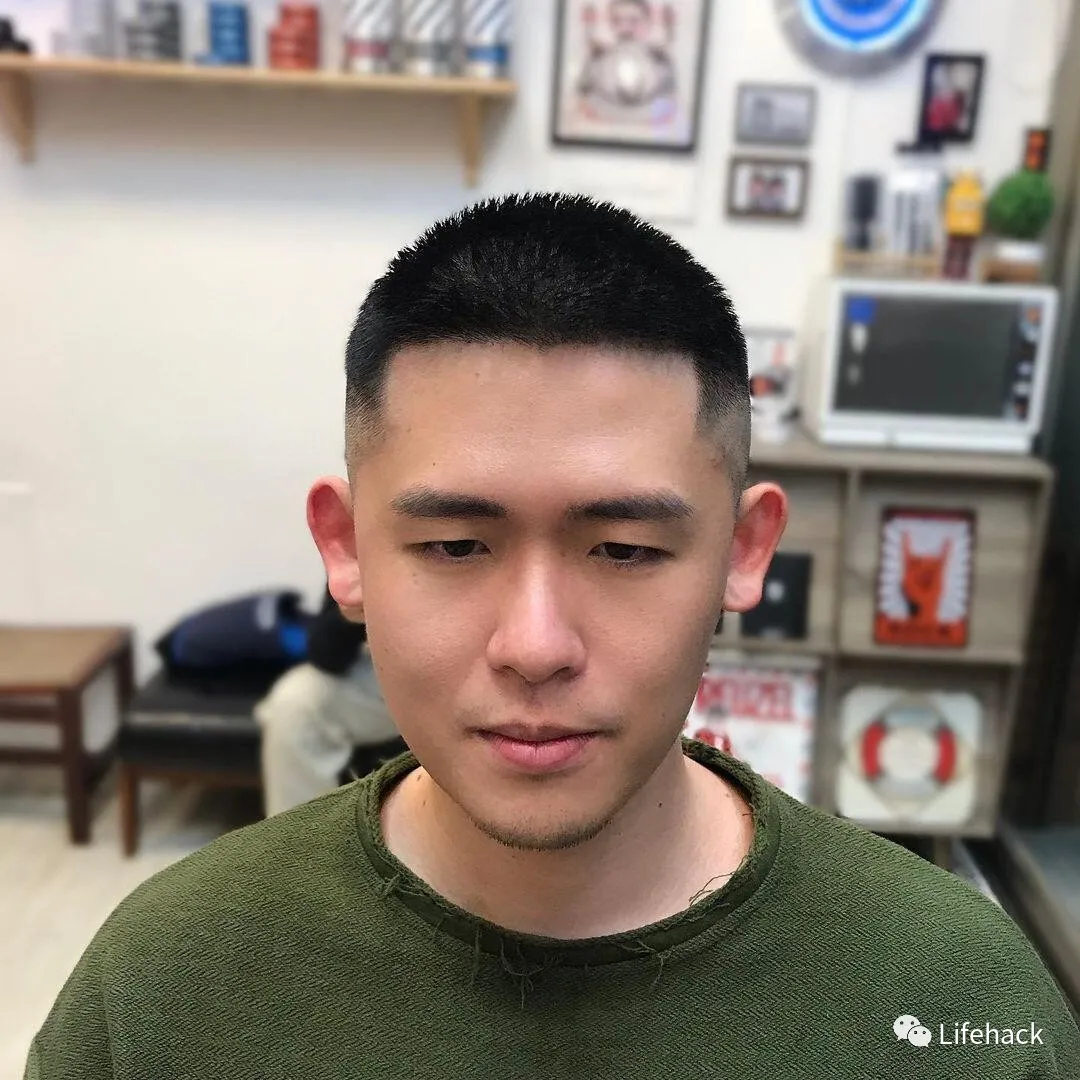 蒋欣|今夏最流行的男士发型趋势，帅掉渣儿了