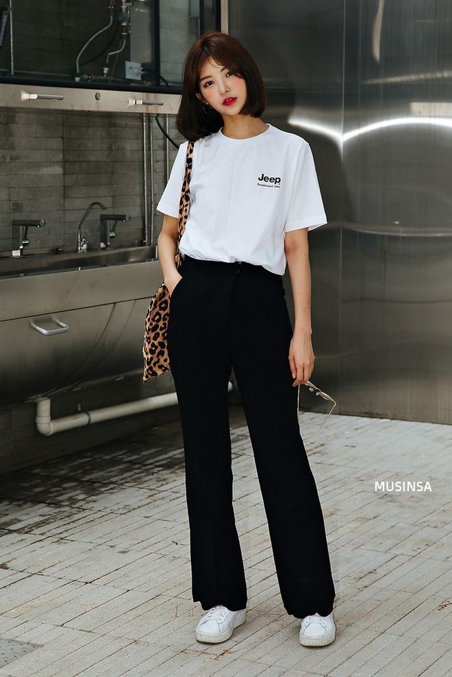 大表姐的时尚圈|T恤为什么总穿不好？原来忽略了这些，夏季越早知道，造型越好看