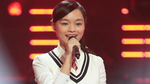 吻戏|汪峰这么多爱徒，凭啥黄霄云当上了导师？原因值得深思