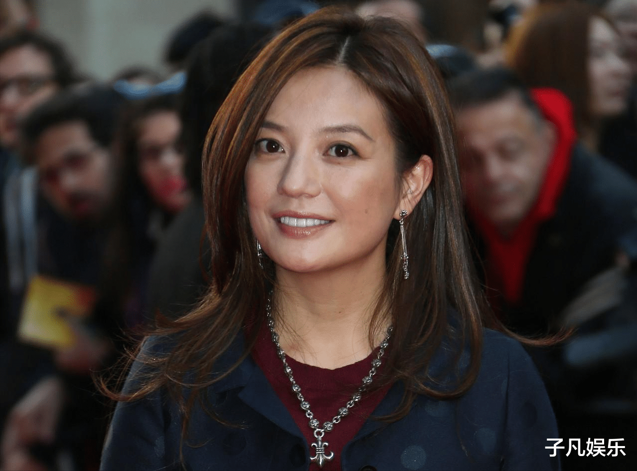 赵薇|最新爆料，赵薇数家公司的股权被冻结，涉及金额超百万