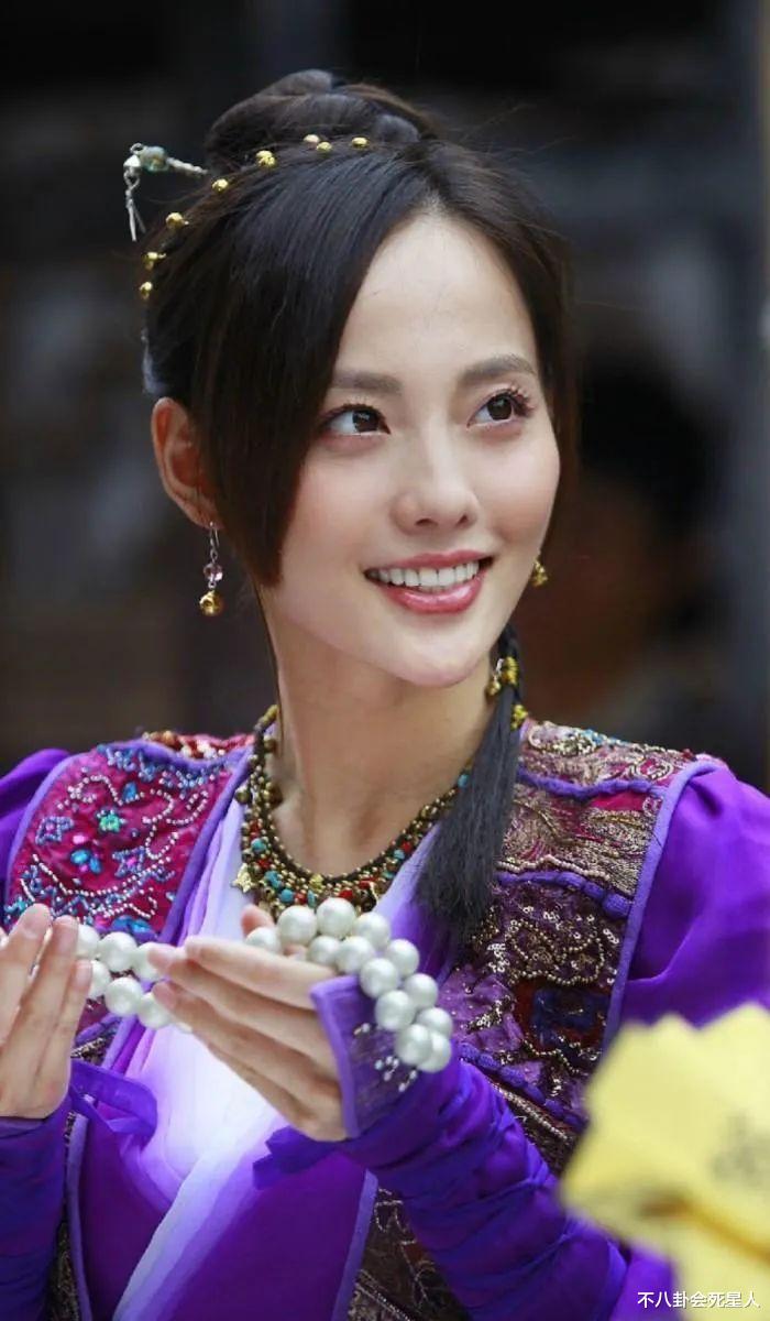 发际线|古装美人败给“发际线”？少了刘海和额饰，“天仙”颜值都救不了