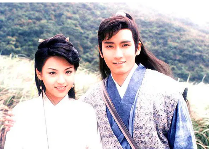 龚慈恩|24年前《雪花神剑》有多大牌?米雪龚慈恩是配角,女主惊为天人