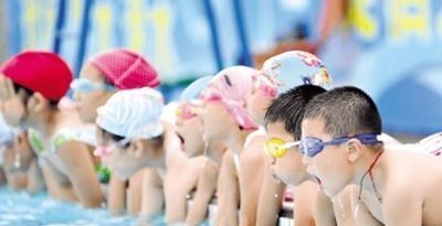 家有二宝育儿|学生排满的暑假计划上热搜，引起网友不满，试问哪个父母能做到？