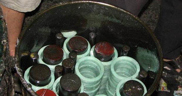 翡翠|你可能并不知道，玉虽养人，但更伤人！