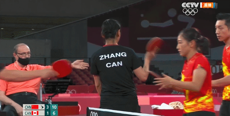 |金牌得主带火美甲!杨倩涂珍珠美甲好可爱,刘诗雯蓝色美甲成焦点